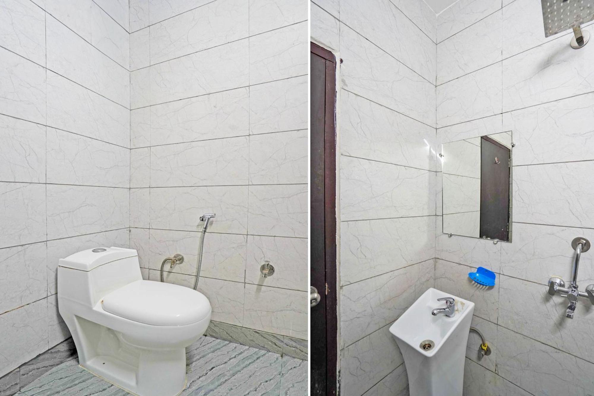Отель Twamev Residency Нью-Дели Экстерьер фото